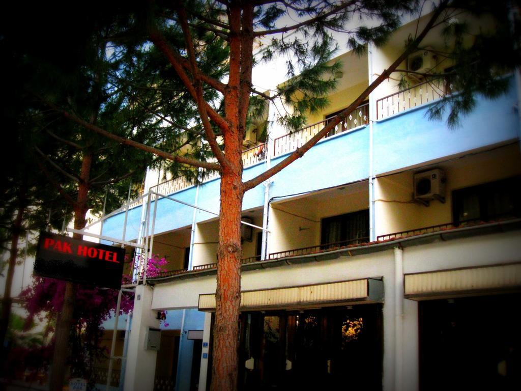 Pak Hotel - Adult Only クシャダス エクステリア 写真